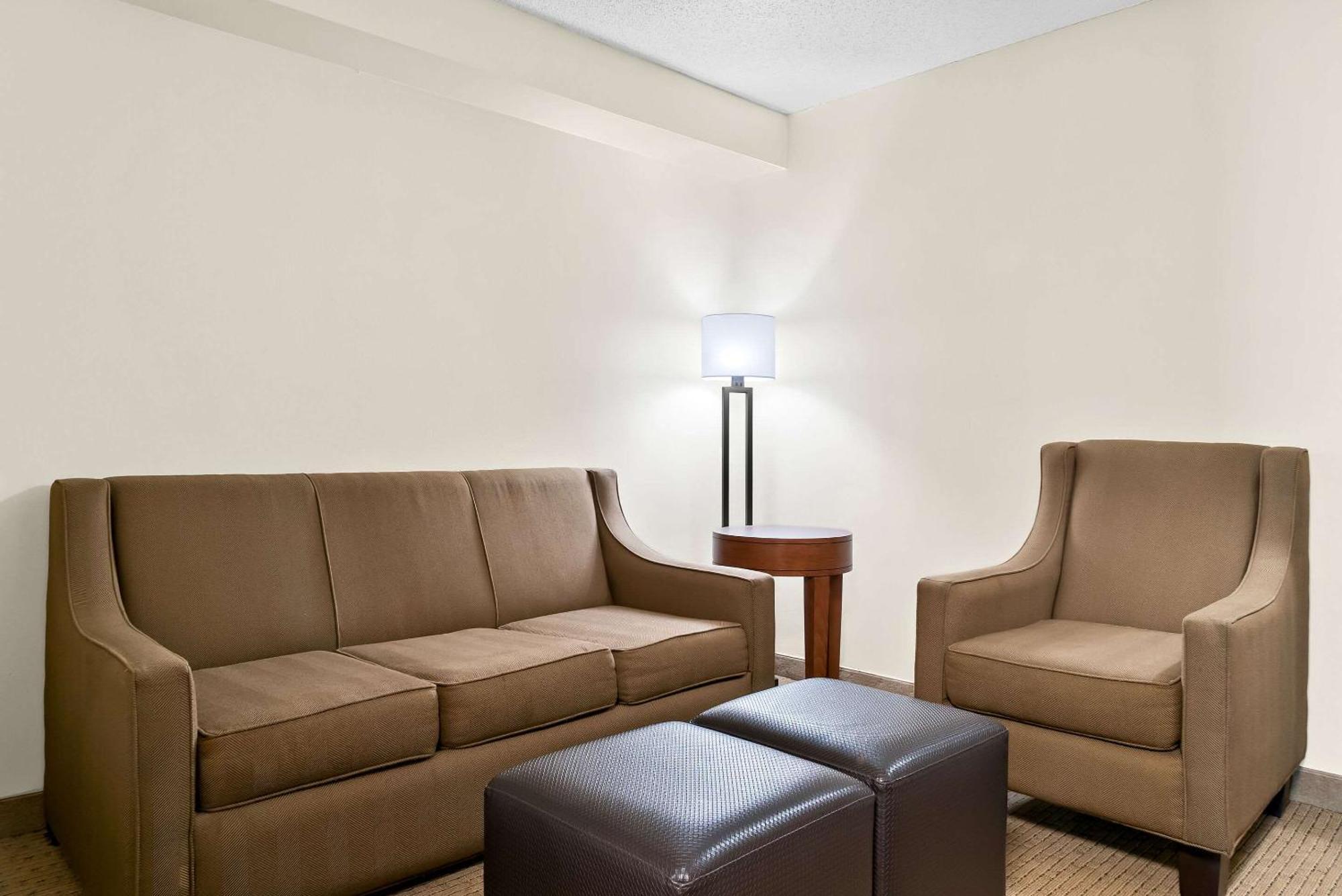 Comfort Inn & Suites Taylor Exteriör bild
